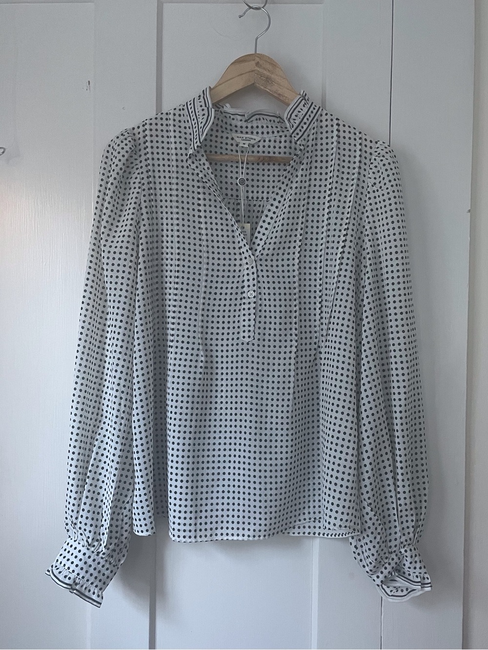 NWT Max Studio London Blouse Hunter Green Dot Long Sleeve Pleat Top Size Medium